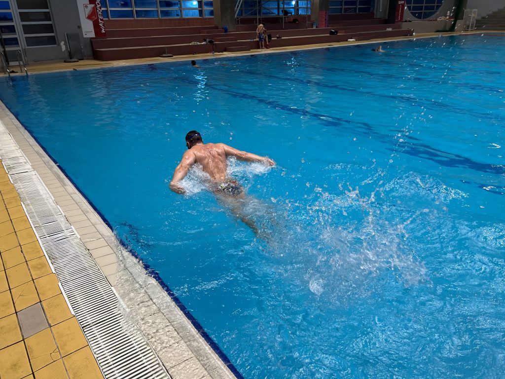 novisad, trening, plivanje, casovi plivanja, casovi plivanja novi sad, personalni casovi plivanja, plivanje u paru, grupni casovi plivanja, klisa, bazen, trenig, teretana