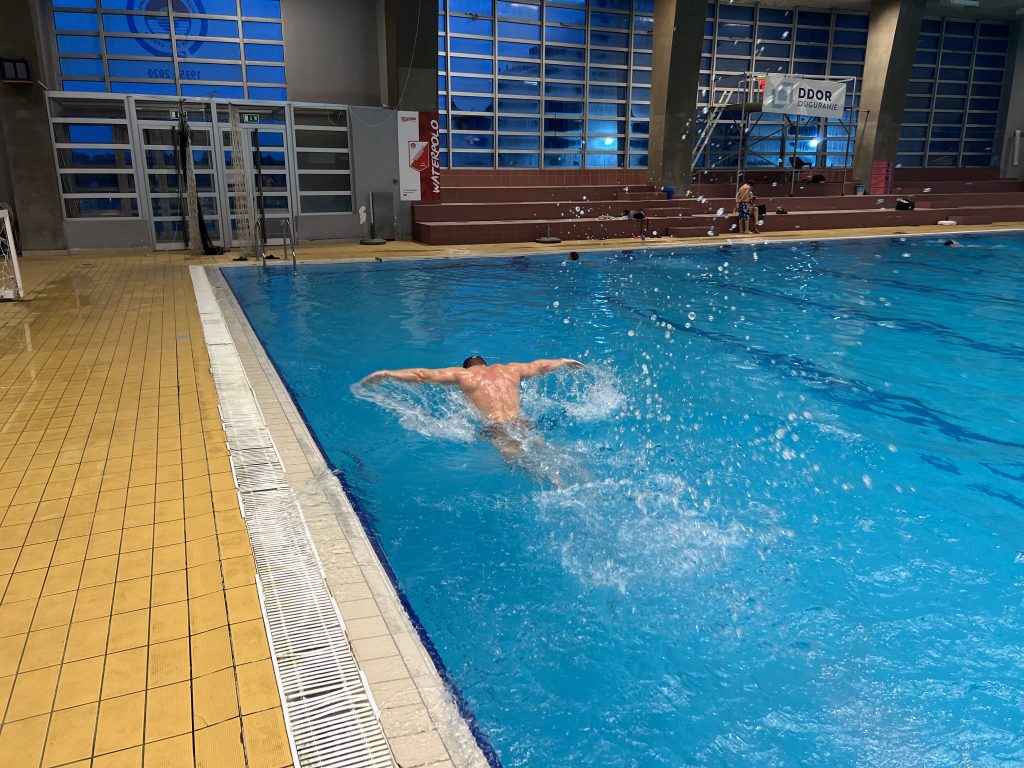novisad, trening, plivanje, casovi plivanja, casovi plivanja novi sad, personalni casovi plivanja, plivanje u paru, grupni casovi plivanja, klisa, bazen, trenig, teretana
